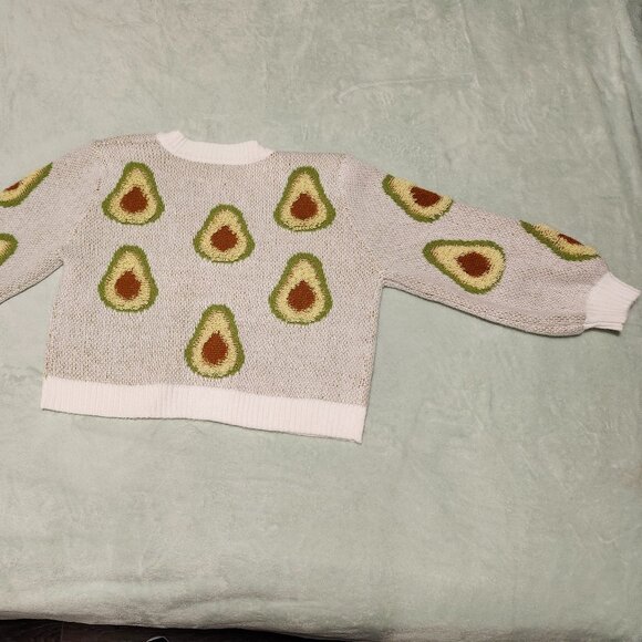 Moon & Madison Avocado Sweater NWT - Picture 8 of 9
